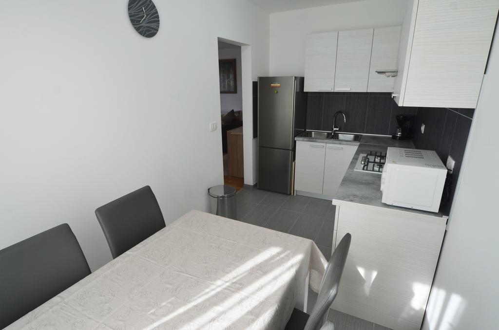 Apartment Dina 52 Rovinj Extérieur photo
