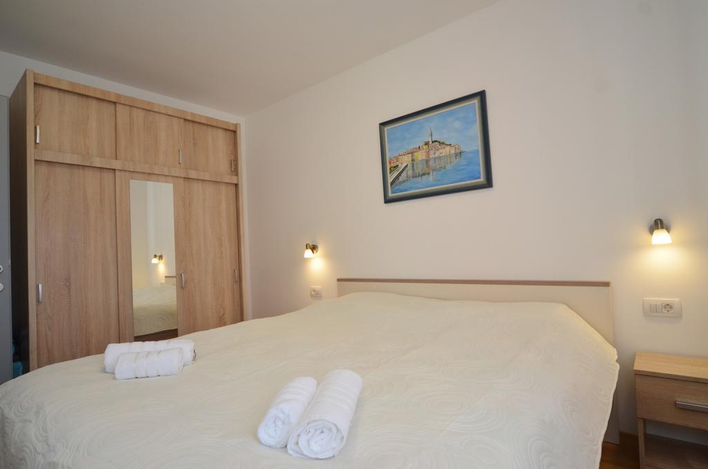 Apartment Dina 52 Rovinj Extérieur photo